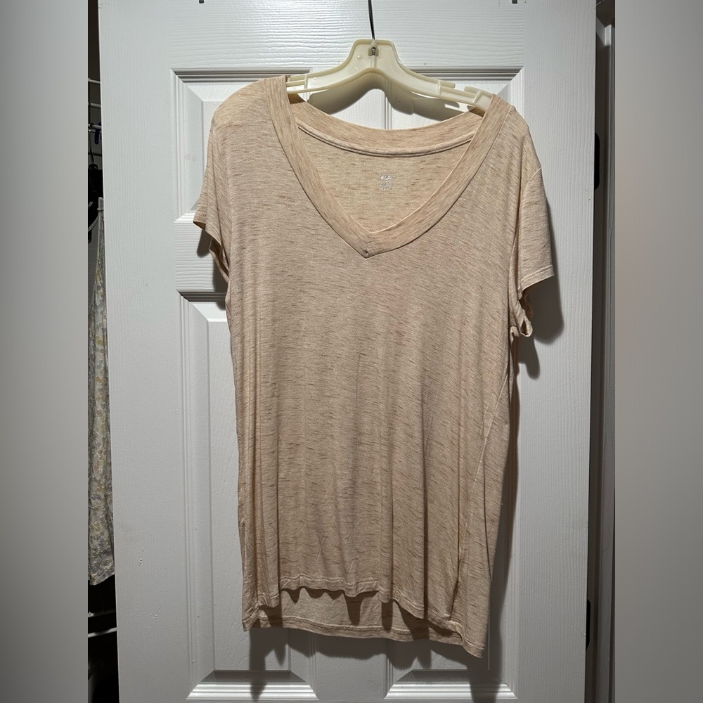 Mossimo shirt